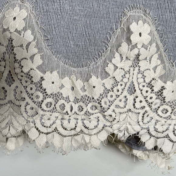 Umgee Women's Keyhole Tank - Picture 9 of 10